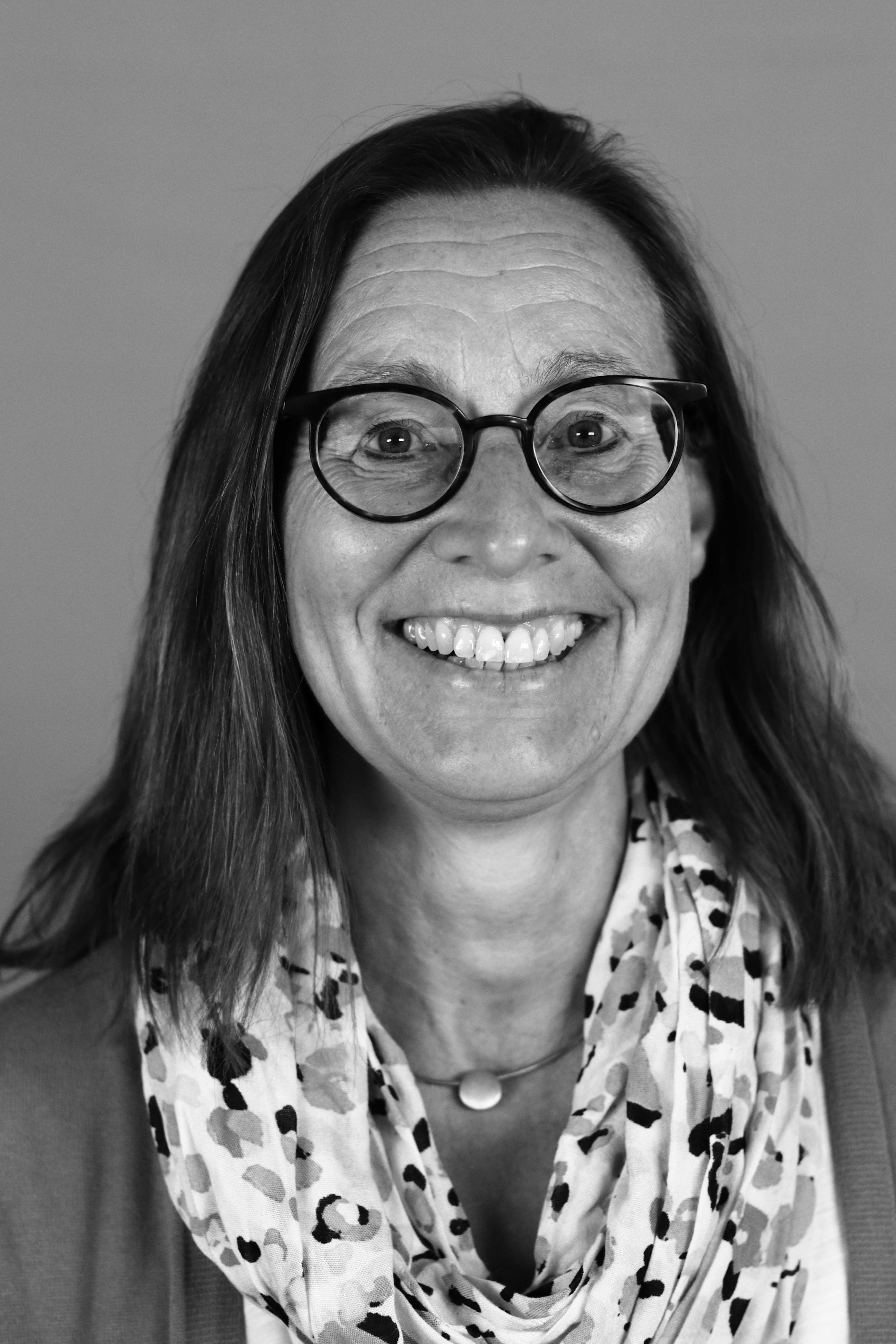  Loewen-Hellriegel Annette